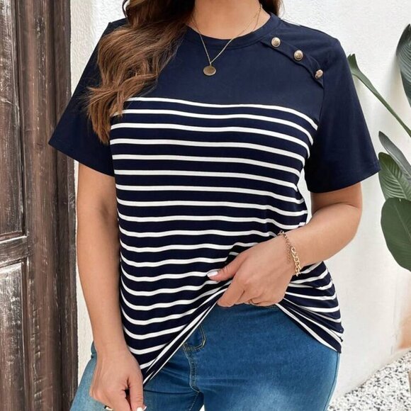 SHEIN Tops - SHEIN LUNE Colorblock Striped Tee w/ Metal Button Detail
